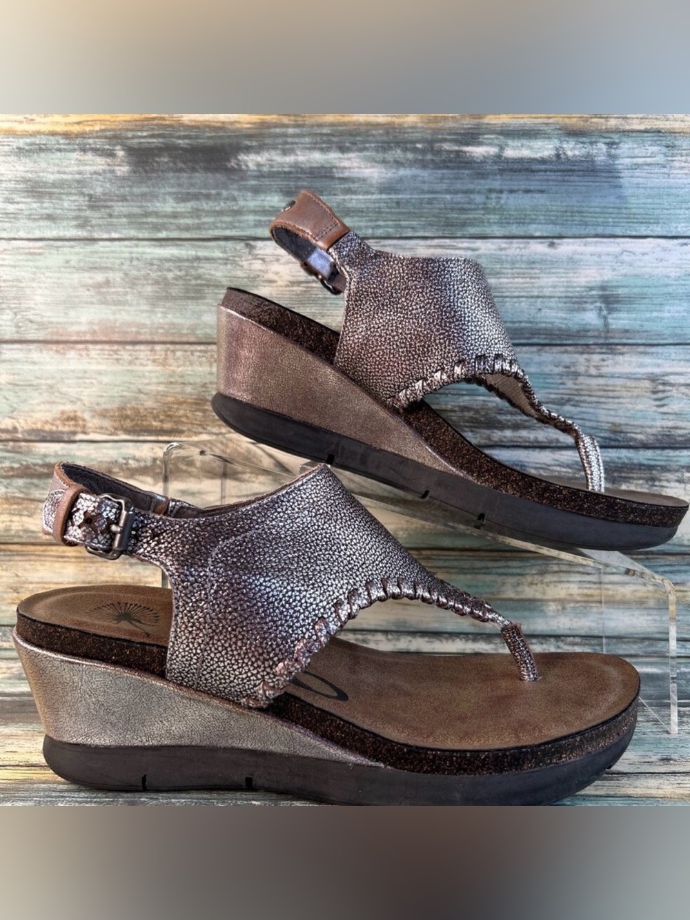 OTBT Meditate Thong Sandals Womens 8M Gray Leather Wedge Slingback Whipstitch